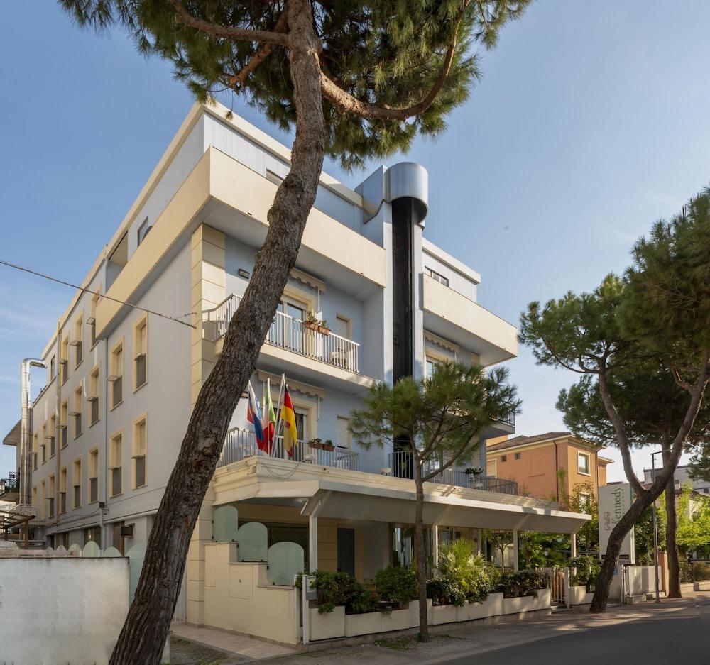 Hotel Kennedy Rimini Esterno foto