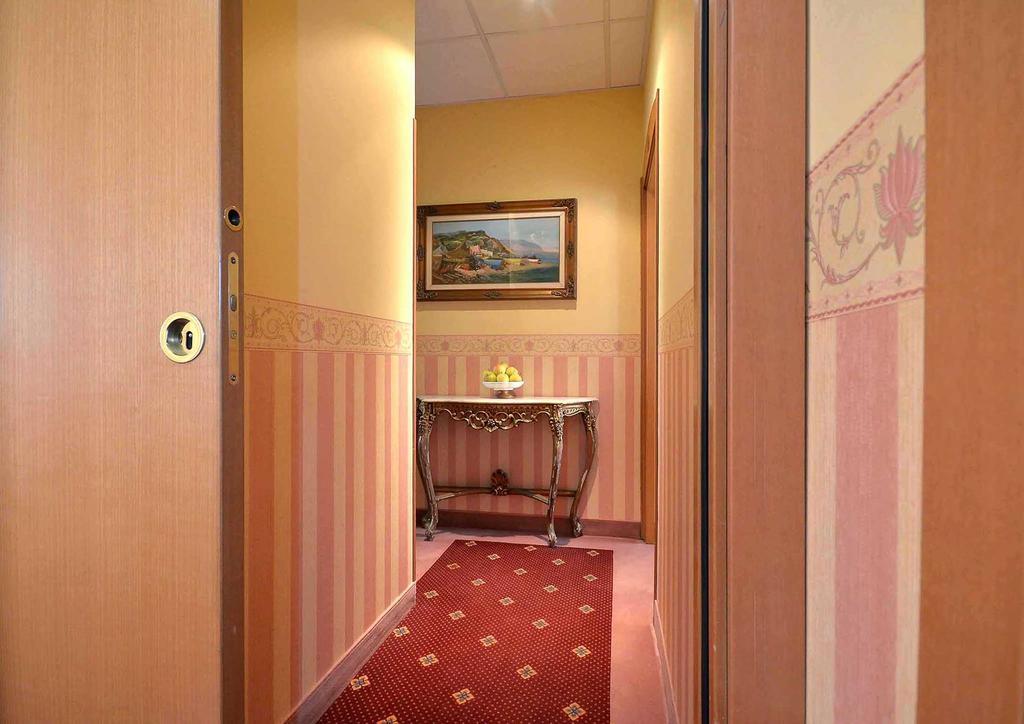 Hotel Kennedy Rimini Esterno foto